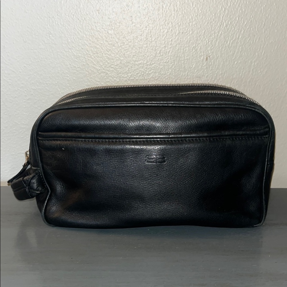 Balenciaga Black Leather Second Toiletry Bag Luxury Balenciaga EUC